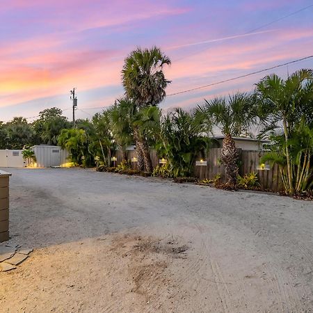 Boutique Vacation Rental Complex At Beach Cocoa Beach Extérieur photo
