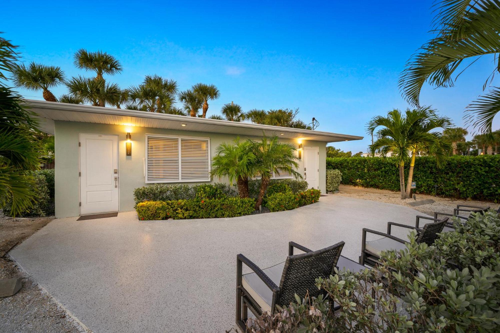 Boutique Vacation Rental Complex At Beach Cocoa Beach Extérieur photo